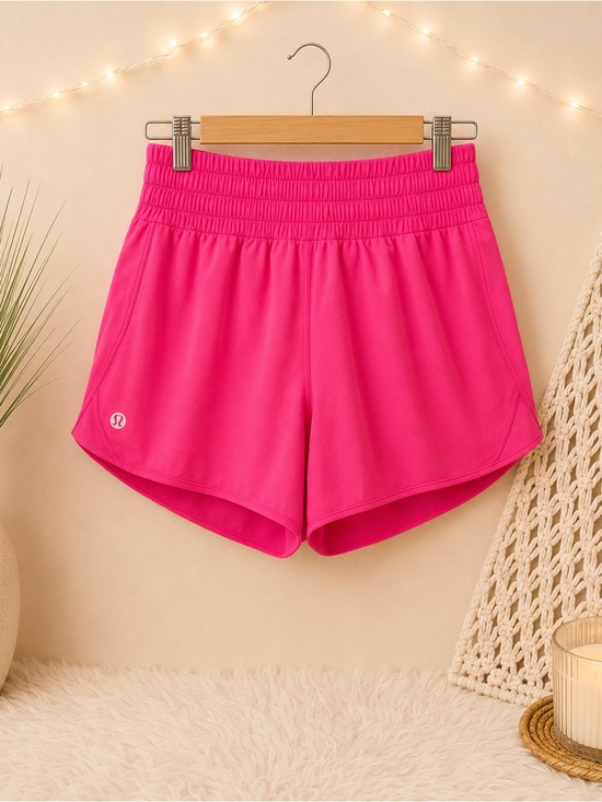 lululemon athletica Pants - NWT💎Lululemon Sonic Pink Hotty Hot Low-Rise Short 2.5" Rare Limited Sold Out
